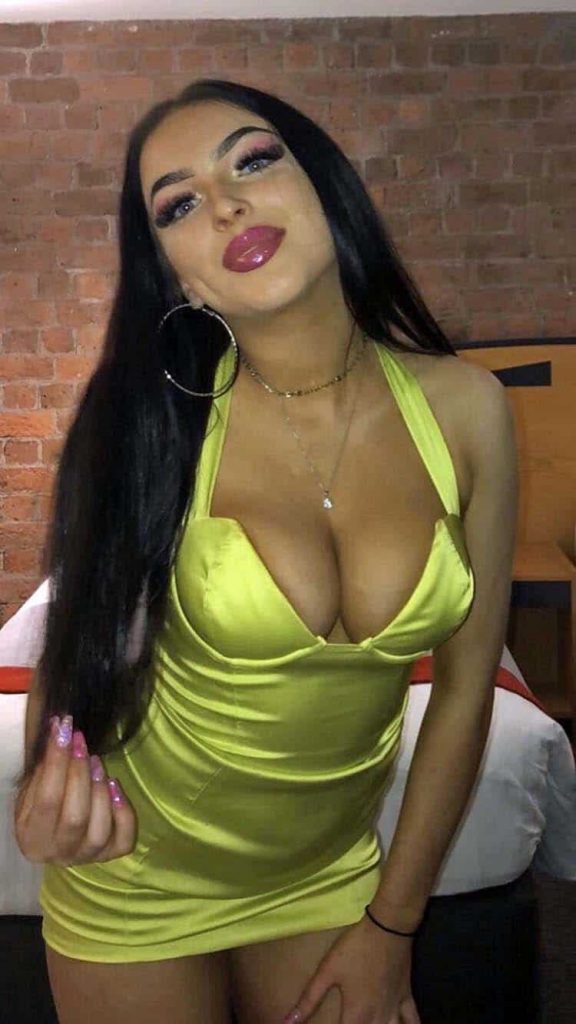 Russian escorts in Raipur