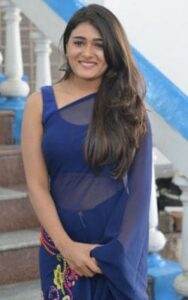 hot desi girl in saree