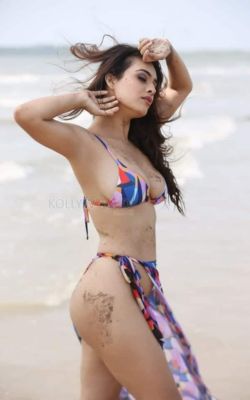 Neha Malik Hot Photos 