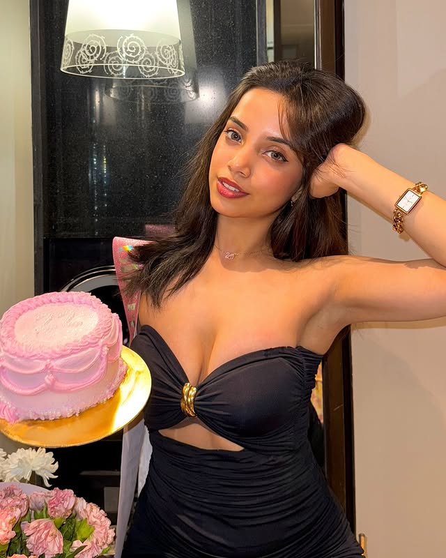 Instagram Influencer Muskan Karia Viral Sex Videos and Nudes