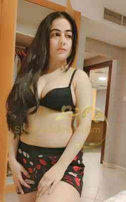 Kangana Arora Escort